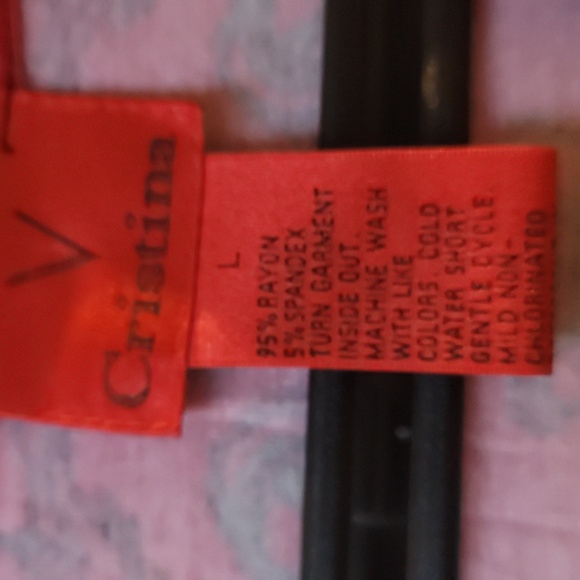 V Christina Red and Black Patterned Embellished Blouse - Picture 4 of 5